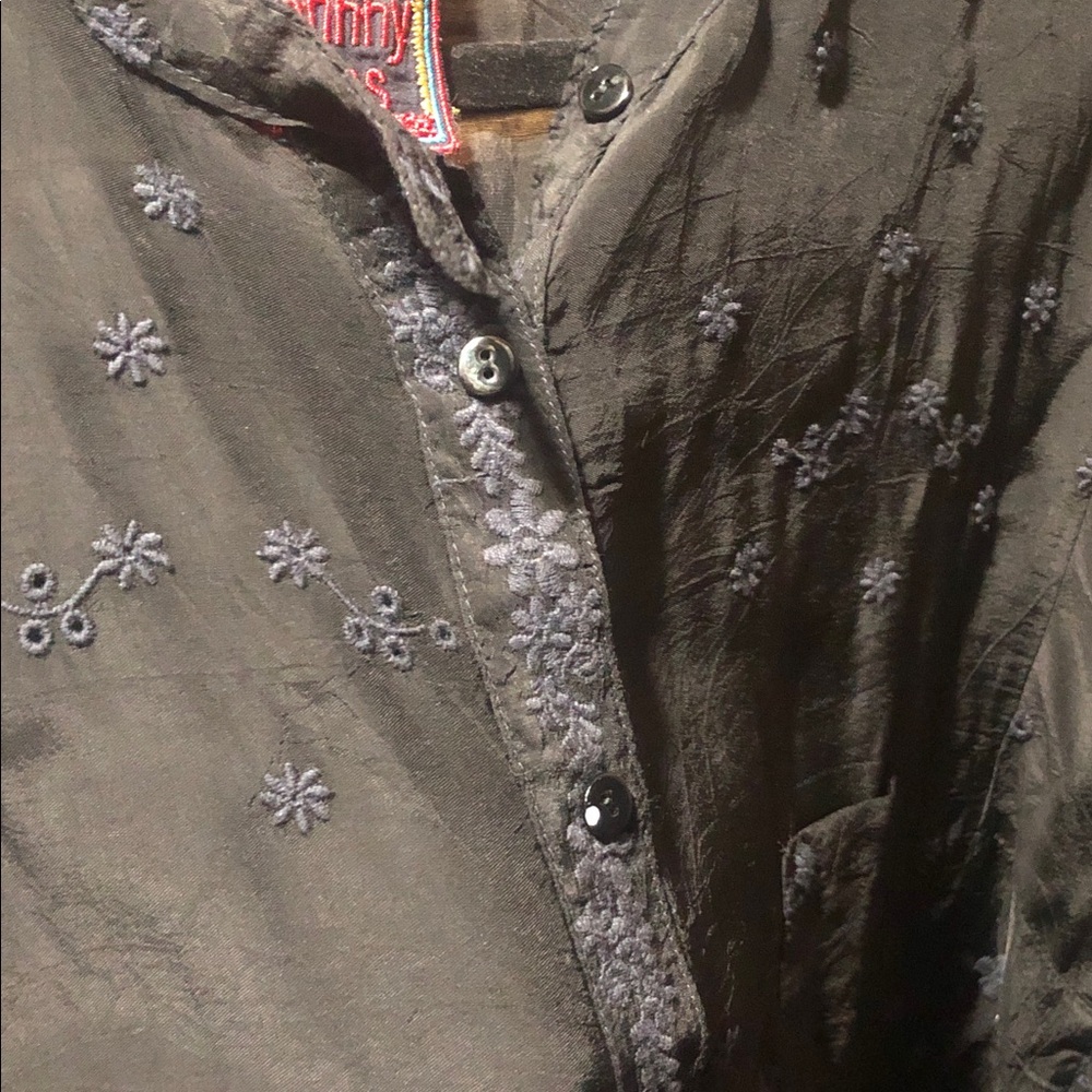 Johnny Was Black Embroidered Long Sleeve Tunic Size Large - Picture 8 of 8